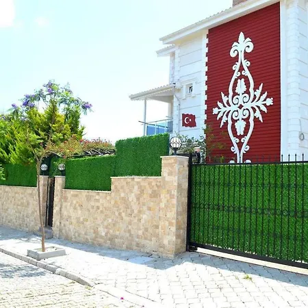 Royal Palace Private Pool Halal Βίλα